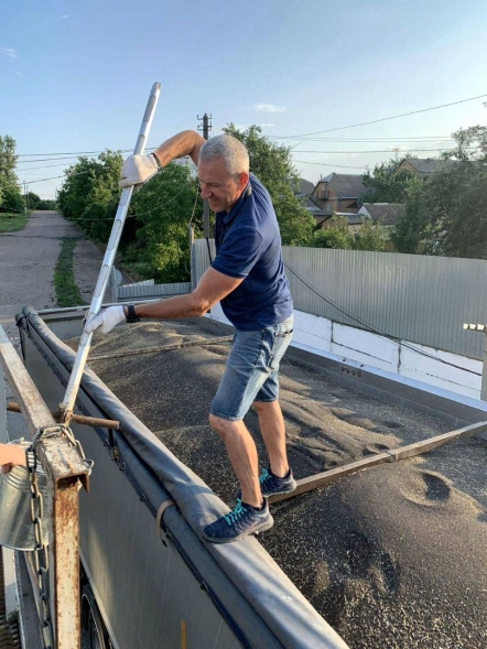 Наш елеватор у місті Бердичів прийняв перше зерно нового врожаю! 